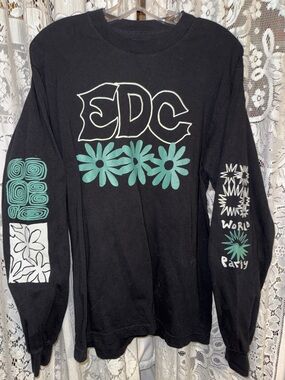 EDC Floral Graphic Long Sleeve Tee - Black/Green